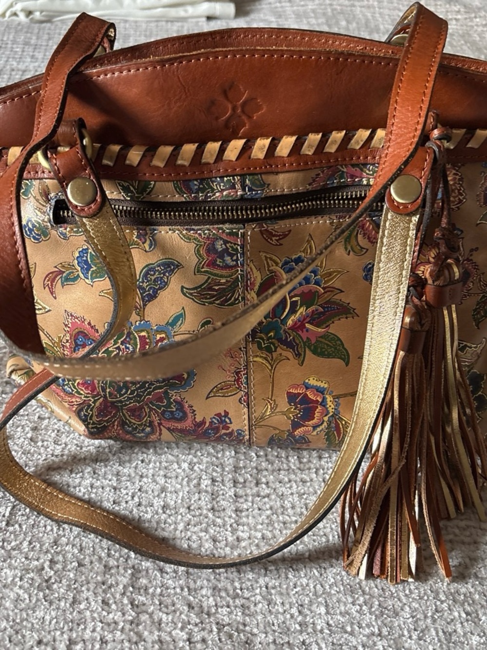 Patricia Nash Floral Printed Shoulder Bag in Tan, Gold and Brown - Picture 8 of 9